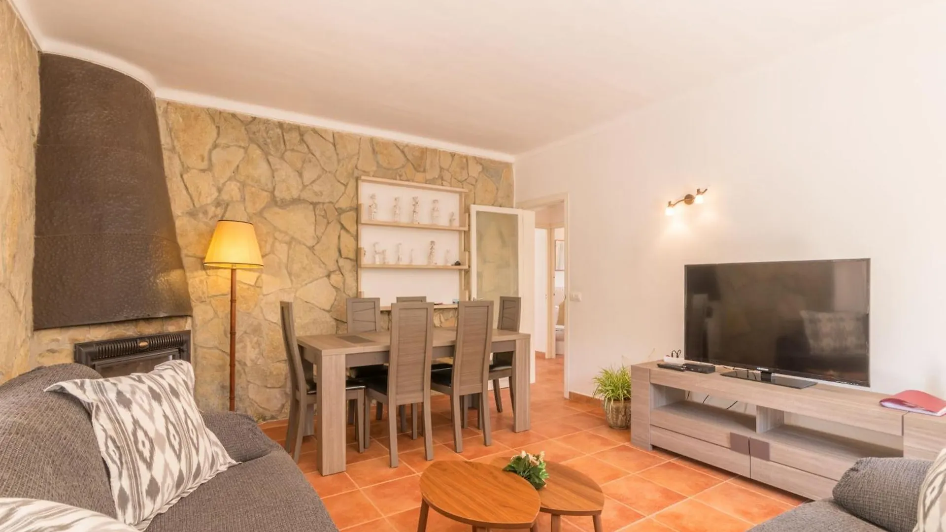קאלה ראטג'אדה Holiday Home In Playa Na Ferradura Beach 0*, קאלה ראטג'אדה ספרד